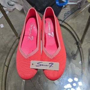 Seven7 Pink Ballet Flats Classic Slip-On Style